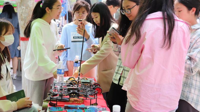 软件定制开发：技术选型背后的逻辑与考量